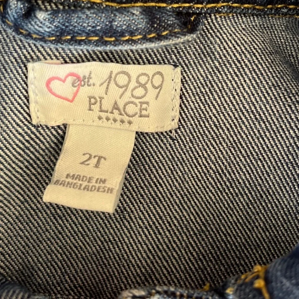 The Childrens‎ Place 2T Denim Jean Jacket Heart Buttons Toddler Kid